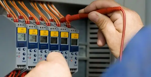 electrical contractors performing professional electrical system testing and configuration in Overland Park, KS